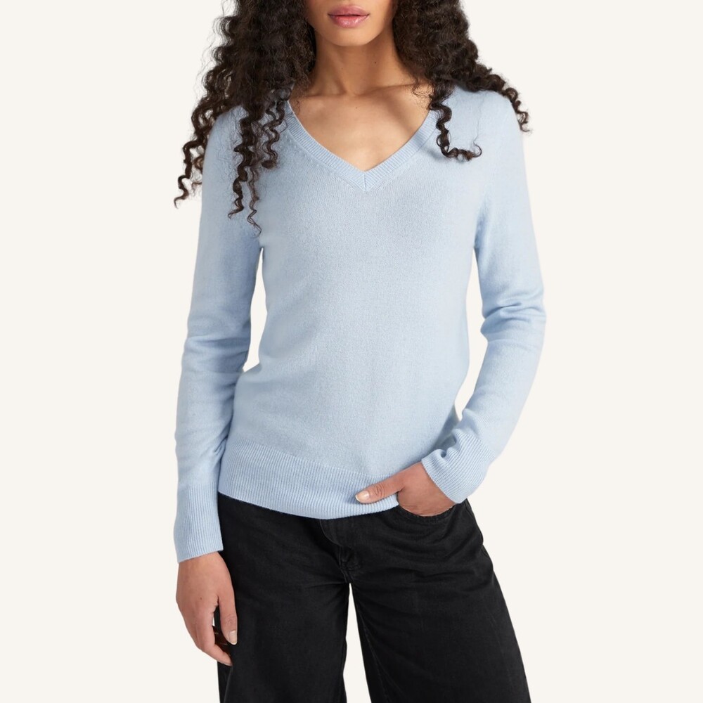 Saks Fifth Avenue Cashmere Sweater Small Light Blue Elegant Classic Chic